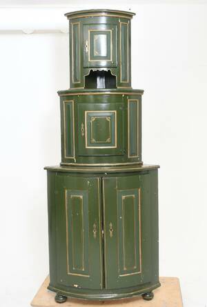 Hörnskåp, 1800-tal
