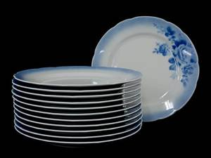 Porslin Mattallrik Fyrklövern