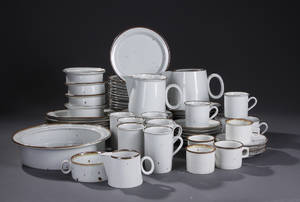 Niels Refsgaard middags- og kaffeservice af keramik 70