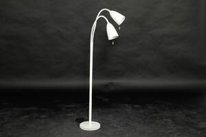 Niclas Hoflin for Rubn. Arcipelag Twin gulvlampe.