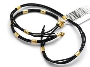 1 Set om halsband och