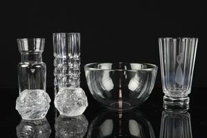 VASER, 3 st, bl.a. Orrefors, ljuslyktor, 2 st, Snöboll, Kosta Boda samt skål, Fuga, Orrefors