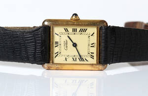 CARTIER TANK, ARMBANDSUR