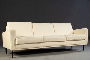 Dreisitzer Sofa, 19501960er Jahre Diese Ware steht erneut zur Auktion unter der Warennummer 5779952