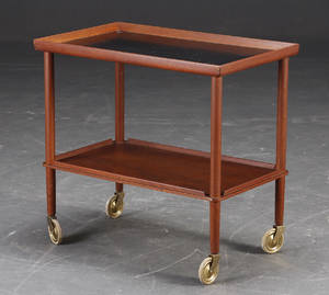 Dansk design. Serveringsvogn rullebord af teak