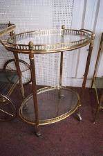Serveringsvagn gustaviansk, oval mässingglas L53