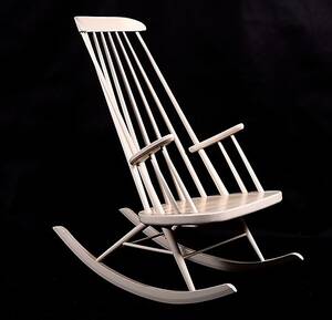 GUNGSTOL, Gunga Din, vitmålad, design Gillis Lundgren för IKEA 1955.