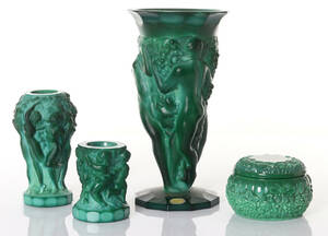 KONSTGLAS, FYRA DELAR