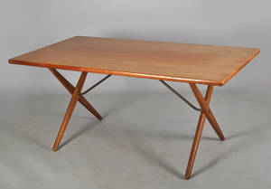 Hans J. Wegner. Matbord modell AT-303