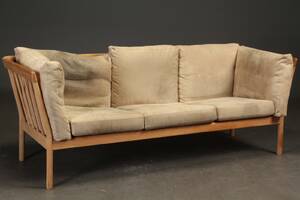 Tremmesofa af massiv eg