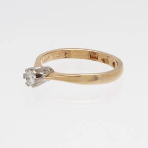 RING, diamant, totalt ca 0,16ct, 18k, 2,9 g.