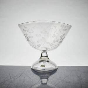 Skål, Lisa Bauer 1920-2003