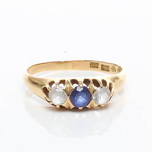 RING, 18k guld med stenar, Juvelerare Oskar Waleby Stockholm 1954.