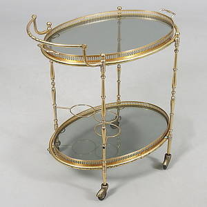 SERVERINGSVAGN, 1900-talets mitt.
