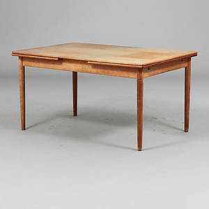 BORD AT 316, Hans J Wegner för Andreas Tuck, Danmark. Brännmärkt.
