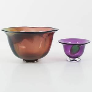 KONSTGLAS 2st skålar, varav en Wilke Adolfson och Ann WärffWolff
