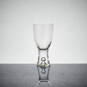 Glas, 7 st