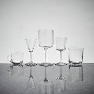 Glasservisdelar, 24 delar. Bertil Vallien f. 1938