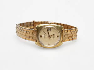 HERRARMBANDSUR, 2 st, Nivada automatic samt Heloisa automatic, 1900-talets andra hälft.