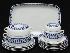 SERVISDELAR, 15 delar porslin, Swedish Blue, Carl-Harry Stålhane för Rörstrand.