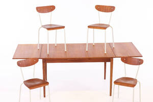 Matbord, teak, 4 st stolar, längd 214 cm