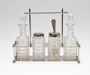 KRYDDSTÄLL, glas och metall, 1900-talets andra hälft.