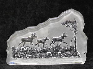 GLASBLOCK, älgfamilj, Nybro.