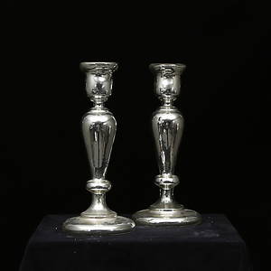 LJUSSTAKAR, ett par, så kallat fattigmans silver, 18001900-tal.