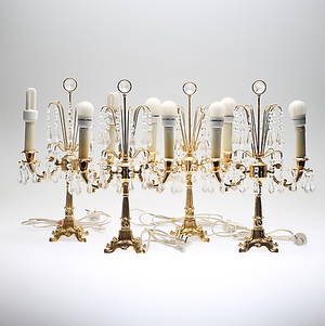 BORDSLAMPOR, 4 st, gustaviansk stil, 1900-talets andra del.