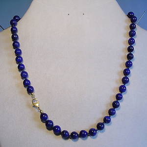 LAPISLAZULI KETTE Gelbgold 333 Länge 42,5 cm.