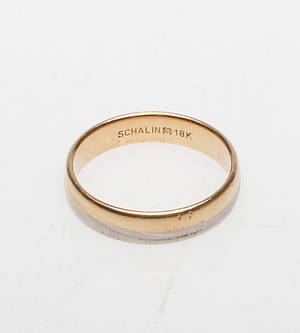 RING, 18k guld, vikt ca 6,2 gr.