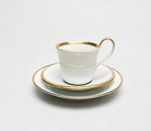 KAFFESERVIS samt tekoppar och fat, 42 delar, porslin, Golden Sun, Sigvard Bernadotte, Bing Gröndahl, Danmark, 1900-tal.