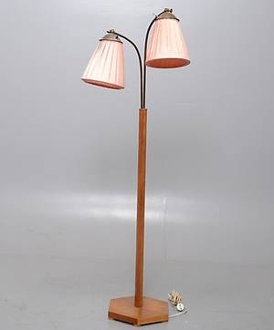 GOLVLAMPA. kurt Olsson.
