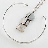 Halsring och hängsmycke silver