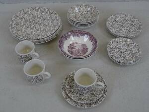 Servis Broadhurst Ironstone Staffordshire, Romantic England. G53