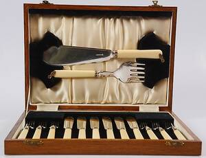 BESTICK, 14 delar, silver plate, England.