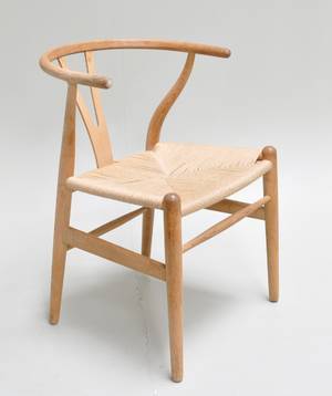 Hans J. Wegner 1914 - 2007. Y-stol, model CH-24.