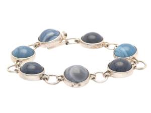 ARMBAND