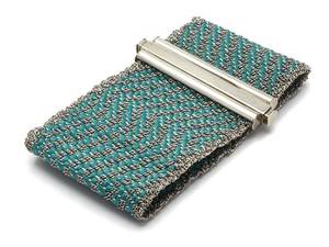 ARMBAND