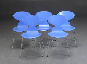 Arne Jacobsen. Fem stole Myren, model 3101 5