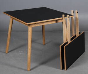 Poul M. Volther. Spisebord model C35, incl. to tillægsplader. 3
