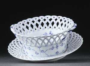 Royal Copenhagen. Musselmalet, frugtskål 2