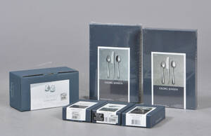 Georg Jensen Living. Jørgen Møller, Vivianna Torun Bülow-Hübe m.m. Samling bolig tilbehør 6
