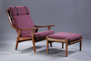 Hans J. Wegner. Lænestol med skammel, model GE-530 2