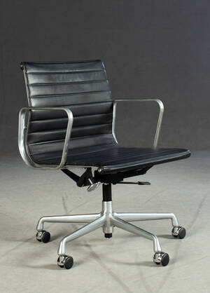 Charles Ray Eames, Bürostuhl EA 117 für Vitra Herman Miller