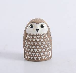 FIGURIN, keramik, uggla, Mari Simmulson, Upsala-Ekeby.