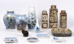 Royal Copenhagen, Fajance, Bing Grøndahl. Vaser, fad mm. 13