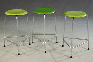 Arne Jacobsen, Barhocker Dot, Fritz Hansen 3