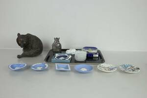 PARTI med figuriner och fat, bl.a. Tilgmans, Wedgwood, Nuutajärvi, Arabia