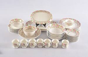 MAT-, och KAFFESERVIS, 49 delar, porslin, Törnrosa Design Margareta Hennix Calle Blomqvist 1968-70, Gustavsberg.